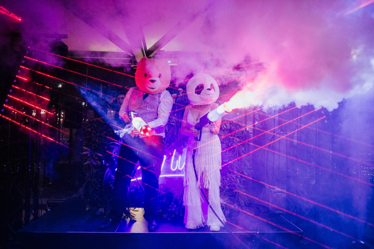 Pistolas CO2 en boda - efectos especiales Cantabria