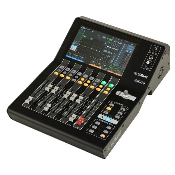 Yamaha DM3 Mesa Digital de 16